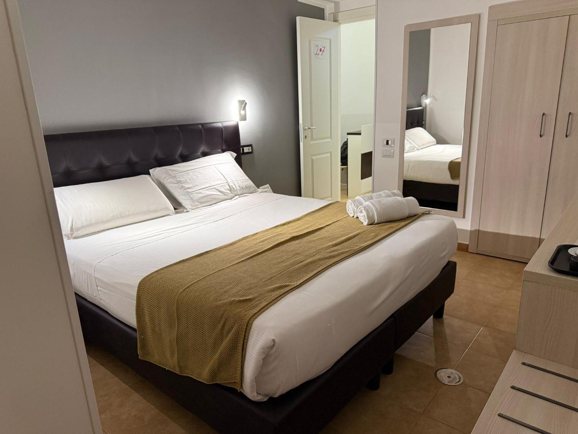 Conte Guesthouse Roma Eksteriør bilde